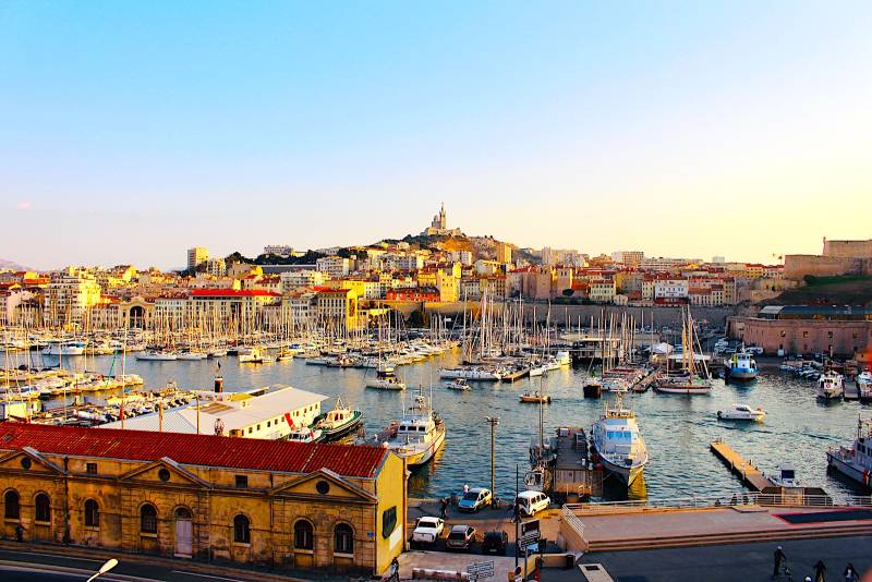 Bornes de recharge à Marseille